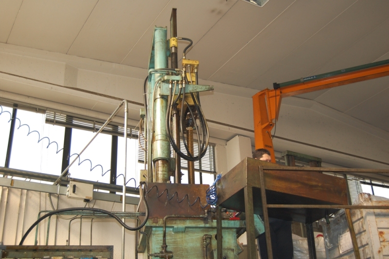 VARINELLI BVP 1600/40/630 